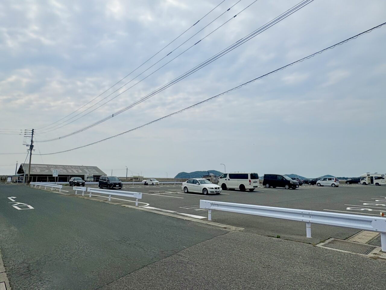 福間漁港駐車場
